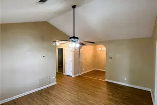 122 Oriole Dr, Jonesboro, GA 30238 - Photo 5