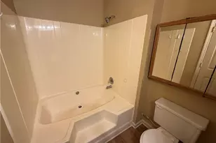 122 Oriole Dr, Jonesboro, GA 30238 - Photo 17