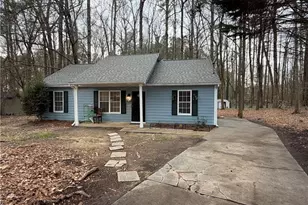 122 Oriole Dr, Jonesboro, GA 30238 - Photo 1