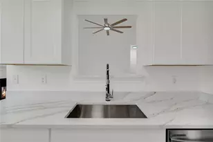 5550 Frontier Ct, Ellenwood, GA 30294 - Photo 17