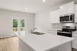 825 Trillium Dr, Locust Grove, GA 30248 - Photo 13