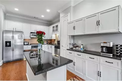 2300 Peachford Road #1410, Atlanta, GA 30338 - Photo 11