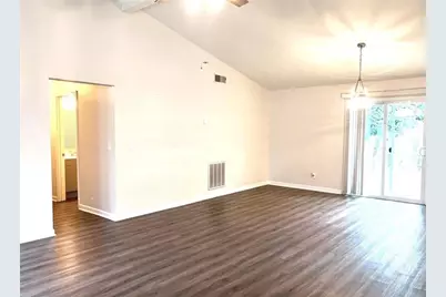 125 Apple Valley, Woodstock, GA 30188 - Photo 5