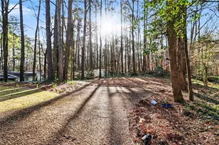 2980 Duke of Gloucester St, Atlanta, GA 30344 - Photo 27