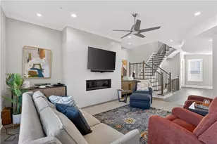 8255 Main St, Woodstock, GA 30188 - Photo 13