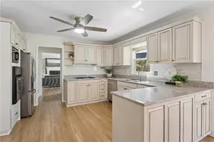 5111 Meadowlake Ln, Atlanta, GA 30338 - Photo 9