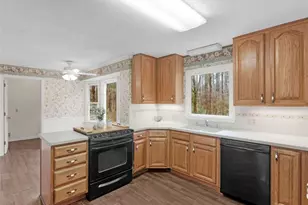 905 Sweet Briar Ln, Conyers, GA 30094 - Photo 5