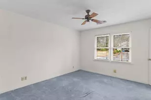 905 Sweet Briar Ln, Conyers, GA 30094 - Photo 13