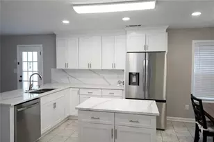 1020 Chandler Ridge Dr, Lawrenceville, GA 30045 - Photo 11