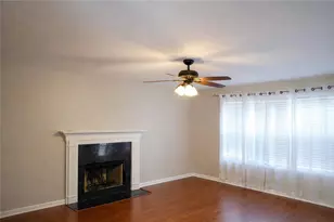 1020 Chandler Ridge Dr, Lawrenceville, GA 30045 - Photo 21