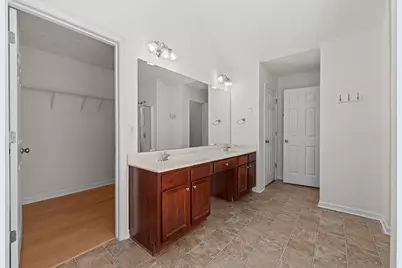 670 Roxford Ln, Buford, GA 30518 - Photo 33