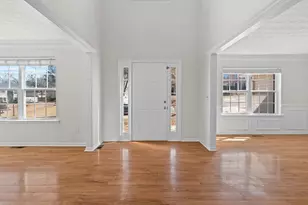 670 Roxford Ln, Buford, GA 30518 - Photo 7