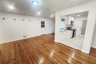 3158 Cloverhurst Dr, Atlanta, GA 30344 - Photo 3