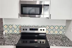 3158 Cloverhurst Dr, Atlanta, GA 30344 - Photo 9