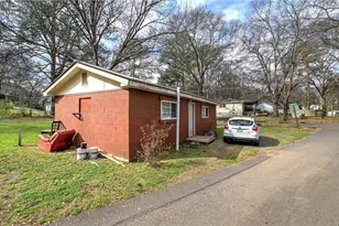 46 Young St, Cartersville, GA 30120 - Photo 13