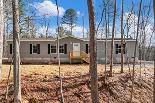 7676 Pea Ridge Rd, Lula, GA 30554 - Photo 1