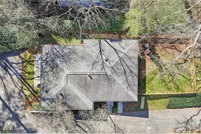 4011 Arden Way NE, Atlanta, GA 30342 - Photo 49