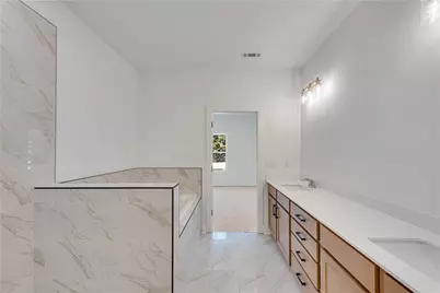 2733 Hallwood Lane, Suwanee, GA 30024 - Photo 17