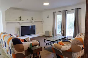 651 Mincey Woods Ct, Stone Mountain, GA 30087 - Photo 3