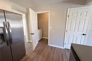 2000 Sage Ct, Loganville, GA 30052 - Photo 19