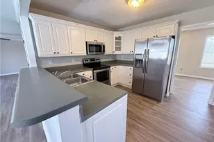 2000 Sage Ct, Loganville, GA 30052 - Photo 17