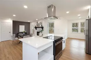 2051 Forest Dr, Fayetteville, GA 30214 - Photo 9