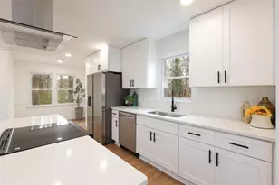 2051 Forest Dr, Fayetteville, GA 30214 - Photo 7