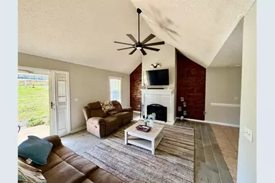 130 Lakefront Drive, Covington, GA 30016 - Photo 3