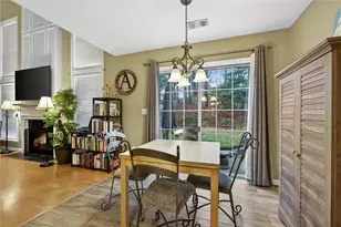 4229 Pentworth Ln NW, Kennesaw, GA 30144 - Photo 15