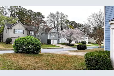 4229 Pentworth Lane NW, Kennesaw, GA 30144 - Photo 5