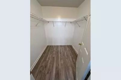 2400 Miller Oaks Circle, Decatur, GA 30035 - Photo 13