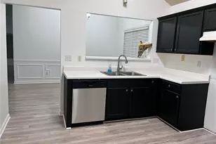 2400 Miller Oaks Cir, Decatur, GA 30035 - Photo 3