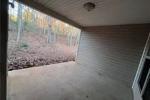 2400 Miller Oaks Cir, Decatur, GA 30035 - Photo 23