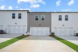 360 Sound Cir, Stockbridge, GA 30281 - Photo 3