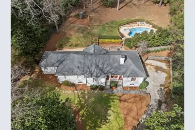 1129 E Beechwood Drive NW, Atlanta, GA 30327 - Photo 31