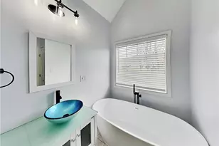 17 Derby Way NE, Cartersville, GA 30121 - Photo 9