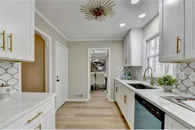 4929 Joy Lane SW, Lilburn, GA 30047 - Photo 23