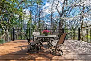 910 Curlew Ct, Sandy Springs, GA 30327 - Photo 25