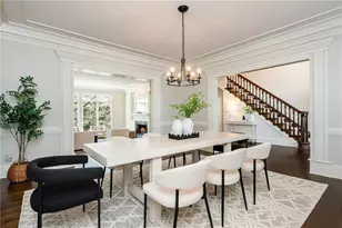 910 Curlew Ct, Sandy Springs, GA 30327 - Photo 11