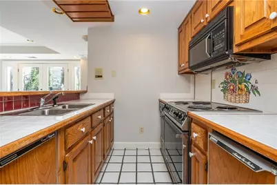 910 Curlew Court, Sandy Springs, GA 30327 - Photo 53