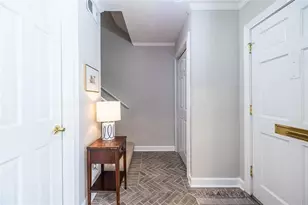 12 Bassett Hall Pl NW, Atlanta, GA 30318 - Photo 19