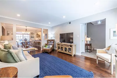 12 Bassett Hall Place NW, Atlanta, GA 30318 - Photo 5