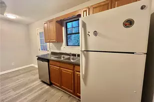 3743 Oakwood Hills Dr, Oakwood, GA 30566 - Photo 5