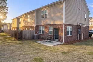1626 Larkspur Trail, Conyers, GA 30012 - Photo 3