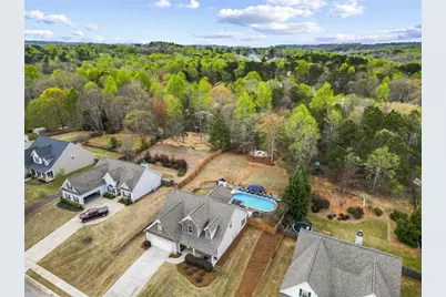 5645 Wooded Valley Way, Flowery Branch, GA 30542 - Photo 3