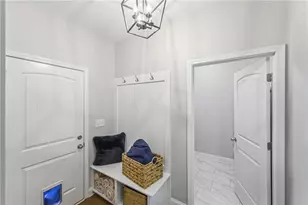 5645 Wooded Valley Way, Flowery Branch, GA 30542 - Photo 35