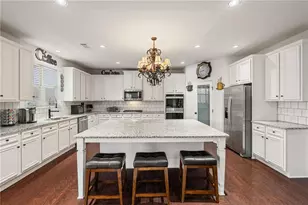 7905 Brewton Creek Dr, Cumming, GA 30028 - Photo 19