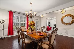 7905 Brewton Creek Dr, Cumming, GA 30028 - Photo 5