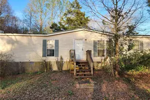 861 Boss Hardy Rd, Winder, GA 30680 - Photo 1