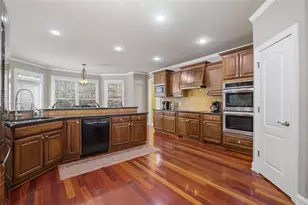 1131 Blue Water Ct, Buford, GA 30518 - Photo 21